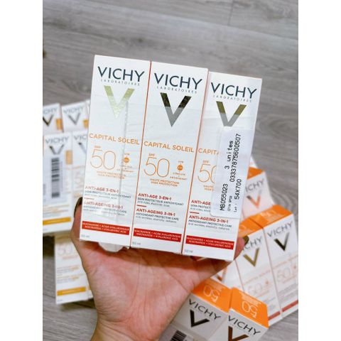 Kem Chống Nắng Vichy Capital Soleil 3in1 SPF50 50ml - Bảo Vệ Da, Giảm Lão Hóa, Dành Cho Da Nhạy Cảm, Chống UVA/UVB Tối Ưu