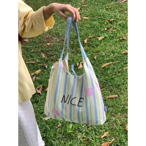 Túi Tote Vải Bố Kẻ Sọc Kem - Phong Cách Nhẹ Nhàng, Tươi Sáng, Đeo Vai Bản Lớn Phù Hợp Với Xu Hướng Eco-Friendly