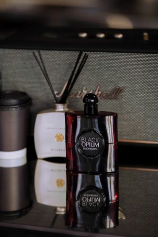 Nước Hoa Nữ Yves Saint Laurent YSL Black Opium Over Red EDP 10ml - Hương Hoa Cỏ Trái Cây Gợi Cảm và Quyến Rũ