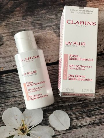 Kem Chống Nắng Clarins UV Plus SPF50 Translucent 30ml - Bảo Vệ Da Tối Đa, Dưỡng Ẩm, Phù Hợp Mọi Loại Da