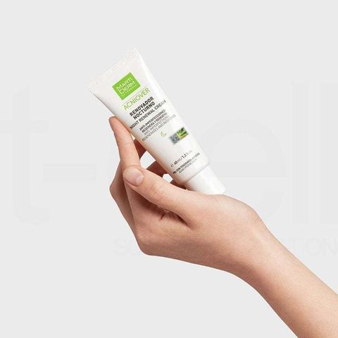 Kem Dưỡng Ban Đêm MartiDerm Acniover 40ml - Tái Tạo Da Cho Da Dầu Mụn, Giảm Mụn và Lỗ Chân Lông, Chống Viêm, Không Nhờn Dính