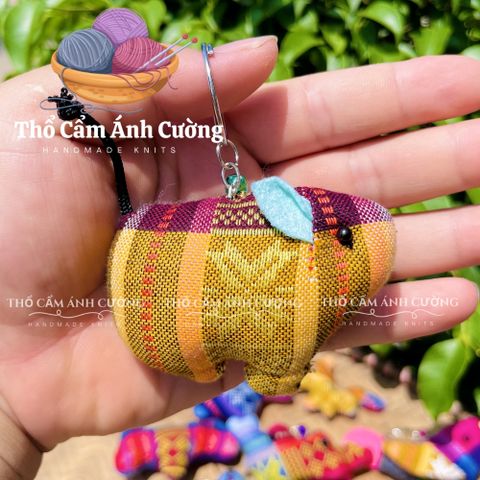 Móc Khóa Thổ Cẩm Dân Tộc Thái Hình Con Vật Dễ Thương - Phụ Kiện Thời Trang Thủ Công Ý Nghĩa, Quà Tặng Độc Đáo