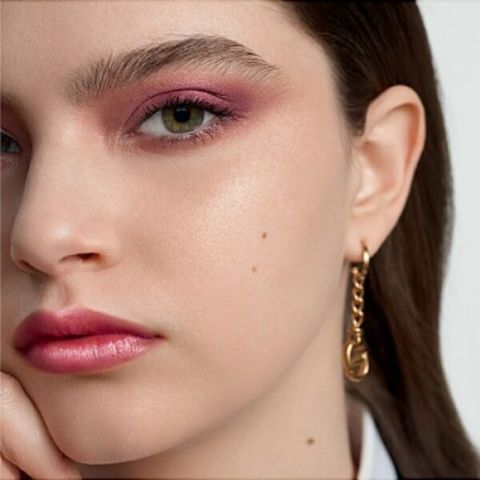 Son Dưỡng Dior Collagen Addict Lip Maximizer 035 Burgundy - Son Dưỡng Căng Mọng Cho Đôi Môi, Chăm Sóc Đặc Biệt Chính Hãng