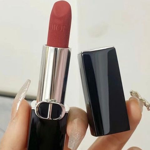 Son Dior Rouge Velvet 720 Icone Chính Hãng - Đỏ Hồng Gỗ Mịn Mượt, Thiết Kế Sang Trọng, Độ Bám Màu Xuất Sắc Cho Phong Cách Nữ Tính
