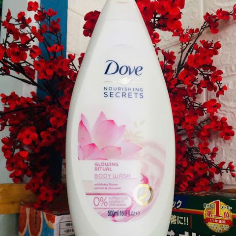 Sữa tắm Dove Chiết Xuất Hoa Sen 750ml - Dưỡng Ẩm, Làm Mềm Da, Thư Giãn Tinh Thần, Phù Hợp Với Da Nhạy Cảm