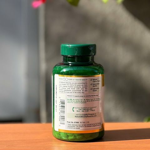 Viên uống Vitamin B12 Nature's Bounty 2500mcg 300 viên - Giúp duy trì hệ thần kinh, phòng ngừa thiếu máu và hỗ trợ tim mạch khỏe mạnh