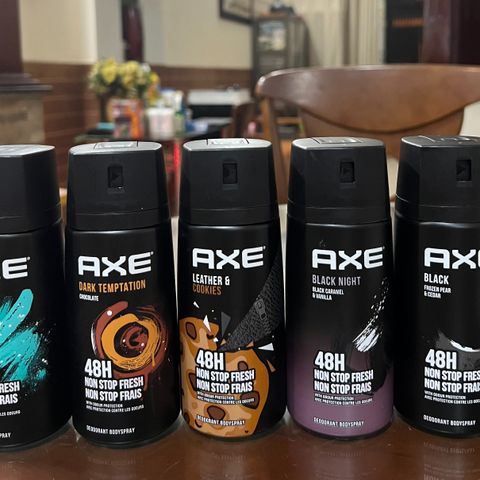 Xịt Khử Mùi AXE Cho Nam 150ml - Hương Thơm Quyến Rũ, Khử Mùi Hiệu Quả, Giúp Tăng Cường Sự Tự Tin và Tươi Mát Suốt Cả Ngày - Mùi Ngẫu Nhiên