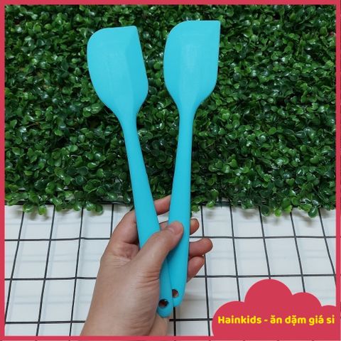 Phới Dẹt Silicon Đầu Vát - Cây Vét Bột Trộn Bột, Trét Kem Làm Bánh, An Toàn Khi Chiên Xào, Chất Liệu Chịu Nhiệt, Màu Sắc Ngẫu Nhiên