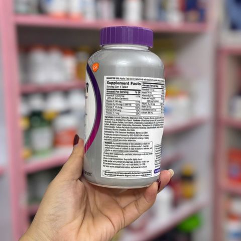 Viên uống Centrum Silver Women 50+ - Vitamin tổng hợp 200 viên hỗ trợ tim mạch, nao bộ và xương cho phụ nữ lớn tuổi