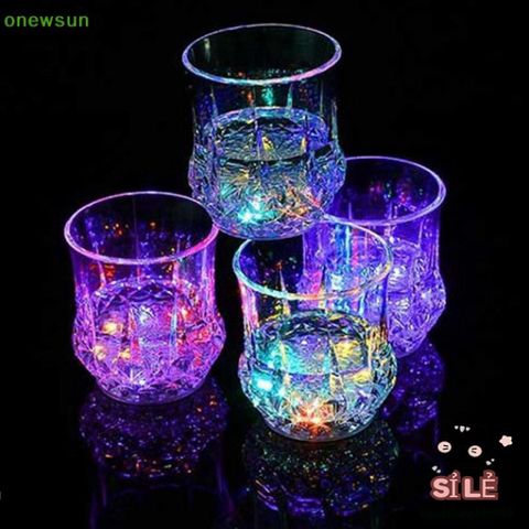 Cốc Nhấp Nháy LED Onewsun - Cốc Thủy Tinh Tự Động Phát Sáng Khi Rót Nước, Hoàn Hảo Cho Bữa Tiệc và Quán Bar