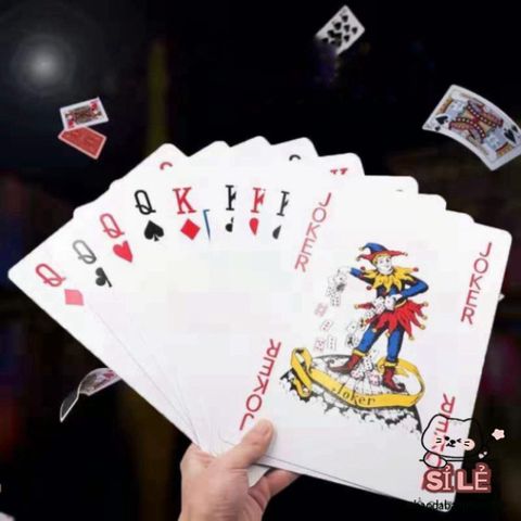 Bộ Bài Tây Poker Khổng Lồ A4 - Chất Liệu Bìa Cứng Sang Trọng, Trải Nghiệm Chơi Bài Thú Vị Cho Trẻ Em và Người Lớn