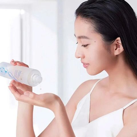 Nước Thần Estée Lauder Micro Essence 100ml - Toner Chăm Sóc Da Tái Tạo Với Bio-Ferment, Phù Hợp Với Mọi Loại Da
