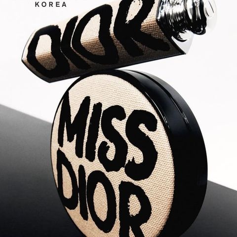 Vỏ Hộp Phấn Nước Dior Forever Cushion Case Wild Beige - Thiết Kế Sang Trọng, Chất Liệu Cao Cấp, Phù Hợp Cho Tất Cả Các Dịp