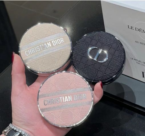Combo Lõi Phấn Nước & Vỏ Hộp Dior Forever Skin Glow Cushion Foundation Tone 02 Lilac 13g Chính Hãng - Trang Điểm Rạng Rỡ, Dưỡng Ẩm Tối Ưu