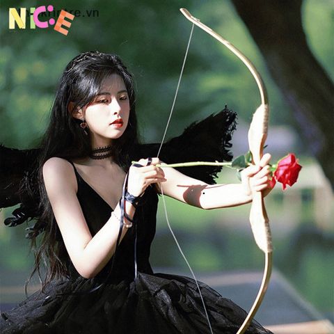 Cánh Thiên Thần Đen Trắng Huyền Bí - Phụ Kiện Thời Trang Tạo Điểm Nhấn Tối Giản Cho Ngôi Nhà Bạn