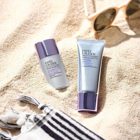 Kem Chống Nắng Estée Lauder Perfectionist Pro Aqua UV Ultra-Light SPF30/PA+++ 30ml - Bảo Vệ Da Tối Ưu, Chính Hãng, Phục Hồi Làn Da Rạng Rỡ