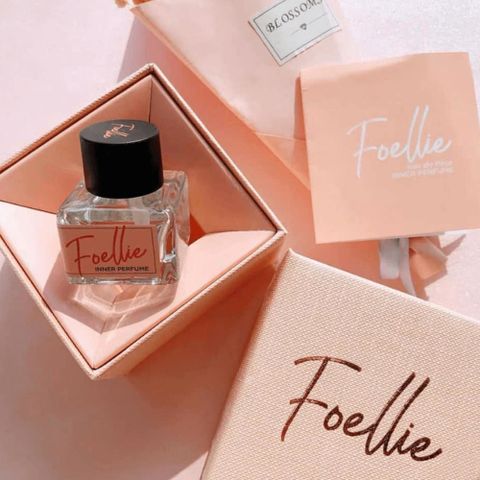 Nước Hoa Vùng Kín Foellie Eau De Fleur (Màu Hồng) 5ml - Hương Thơm Quyến Rũ, Thiết Kế Sang Trọng, Quà Tặng Ý Nghĩa Cho Phái Đẹp