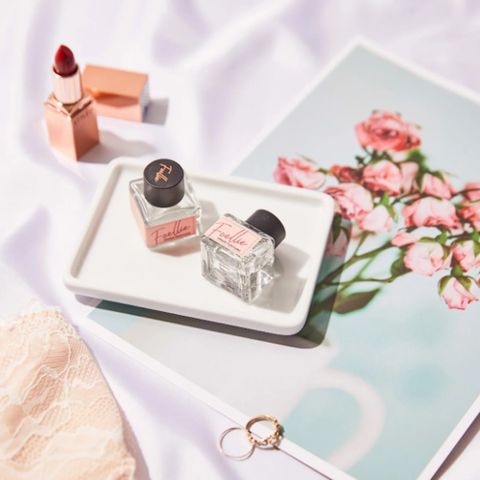 Nước Hoa Vùng Kín Foellie Eau De Fleur (Màu Hồng) 5ml - Hương Thơm Quyến Rũ, Thiết Kế Sang Trọng, Quà Tặng Ý Nghĩa Cho Phái Đẹp
