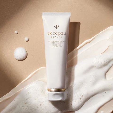 Sữa Rửa Mặt Clé De Peau Beaute 125ml - Dòng Sản Phẩm Làm Sạch Chuyên Sâu Dành Cho Da Dầu, Giúp Kiểm Soát Bóng Nhờn, Chính Hãng