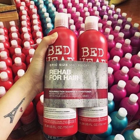 Dầu Gội Xả Tigi Bed Head Urban Antidotes Resurrection 750ml - Phục Hồi Tóc Hư Tổn, Giảm Tình Trạng Tóc Xỉn Màu, Mềm Mượt Chính Hãng 608265