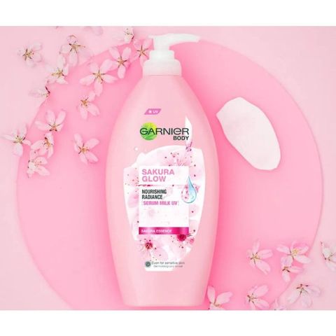 Sữa Dưỡng Thể Trắng Da Garnier Sakura White Body Serum Milk UV - Chăm Sóc Da Chất Lượng Cao với Chiết Xuất Hoa Anh Đào Nhật Bản