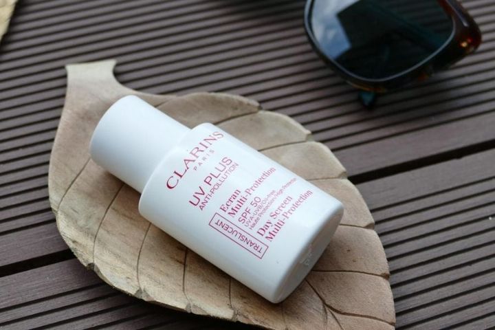 Kem Chống Nắng Clarins UV Plus Ecran Multi-Protection SPF50/PA++++ 50ml - Bảo Vệ Da Khỏi Tia UV, Cấp Ẩm, Duy Trì Sự Trẻ Trung