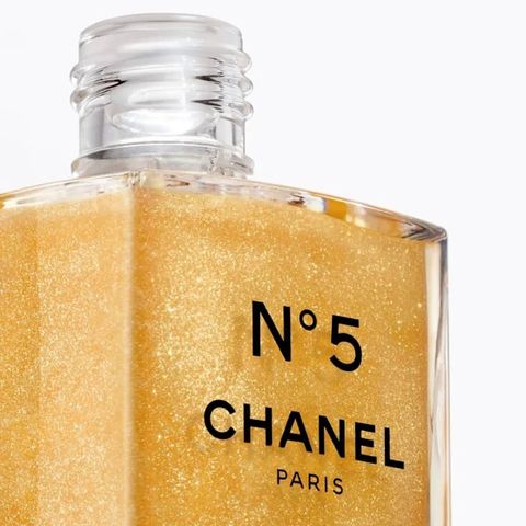 Dầu Dưỡng Thể Chanel No5 L'Huile D'Or 250ml - Dầu Dưỡng Giúp Làm Mềm Da, Chăm Sóc Da Cao Cấp Chính Hãng từ Pháp