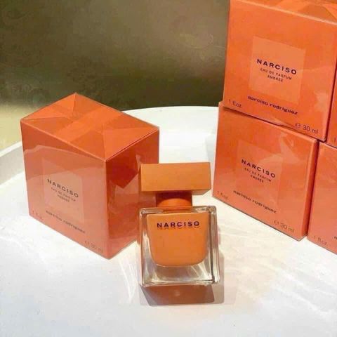 Nước Hoa Nữ Narciso Ambree 30ml - Mùi Hương Quyến Rũ, Tinh Tế Với Hoa Trắng, Vanilla & Hổ Phách