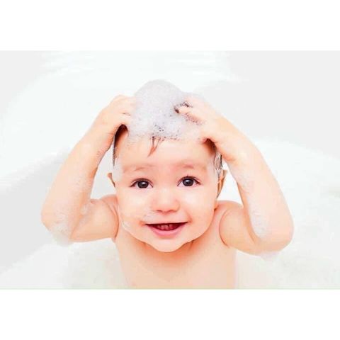 Sữa Tắm Suave Kids 3in1 Hương Dưa Hấu - An Toàn, Dịu Nhẹ, Chăm Sóc Tóc và Da Cho Trẻ Em