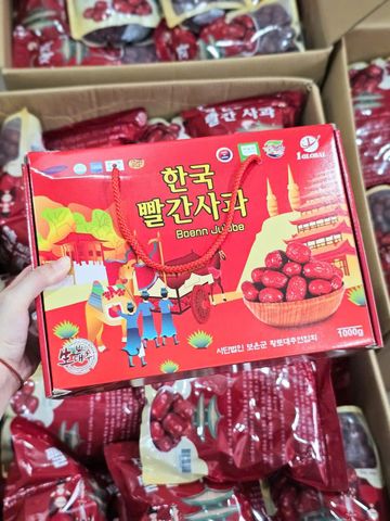 Táo Đỏ Hàn Quốc Samsung 1kg (Hộp Đỏ) – Giàu Dinh Dưỡng, Giải Độc, Ngon Lành và Bổ Dưỡng Cho Sức Khỏe