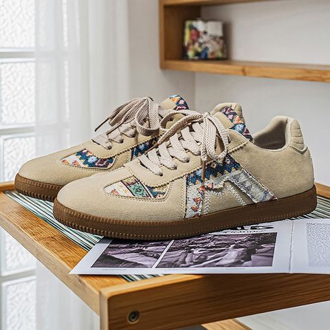 Giày Sneaker Nam Hoạ Tiết Thổ Cẩm Mã M685 Kết Hợp Da Lộn Phong Cách Hàn Quốc