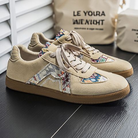 Giày Sneaker Nam Hoạ Tiết Thổ Cẩm Mã M685 Kết Hợp Da Lộn Phong Cách Hàn Quốc