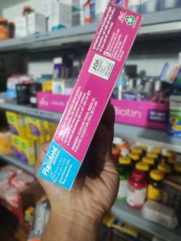 Kem Giữ Nền Răng Giả Fixodent Original (Dạng Kem) - Hàng Mỹ Chính Hãng giá 1 tuýt