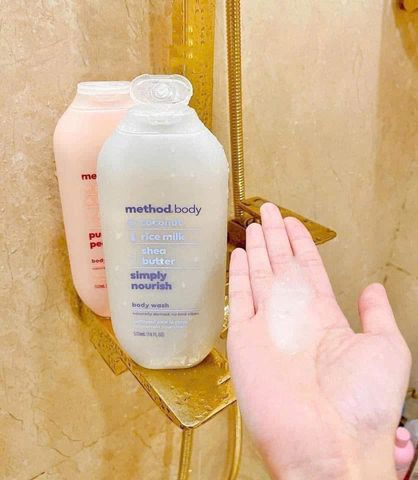 Sữa tắm Method xám: Mùi sữa gạo, bơ, dừa & hạt mỡ 532ml