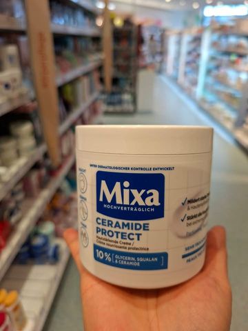 Kem Dưỡng Ẩm Đa Năng MIXA 400ml