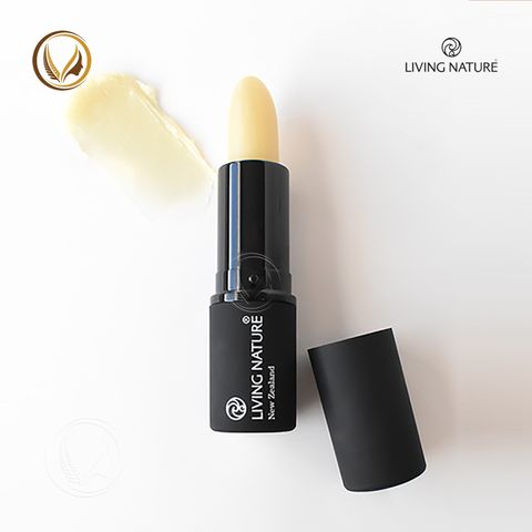 Son dưỡng môi Living Nature Lip Hydrator 01 (3.8g)