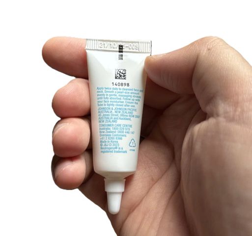 Tinh Chất Se Khít Lỗ Chân Lông Neutrogena Hydro Boost Niacinamide Serum 5ml Sample