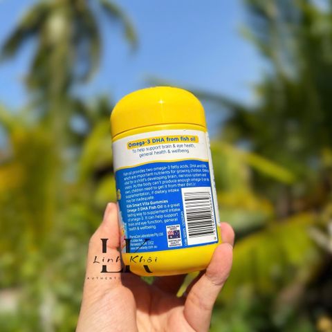 Kẹo dẻo bổ sung DHA cho bé - Nature's Way Kids Smart Vita Gummies Omega-3 DHA Fish Oil Trio 60 viên.