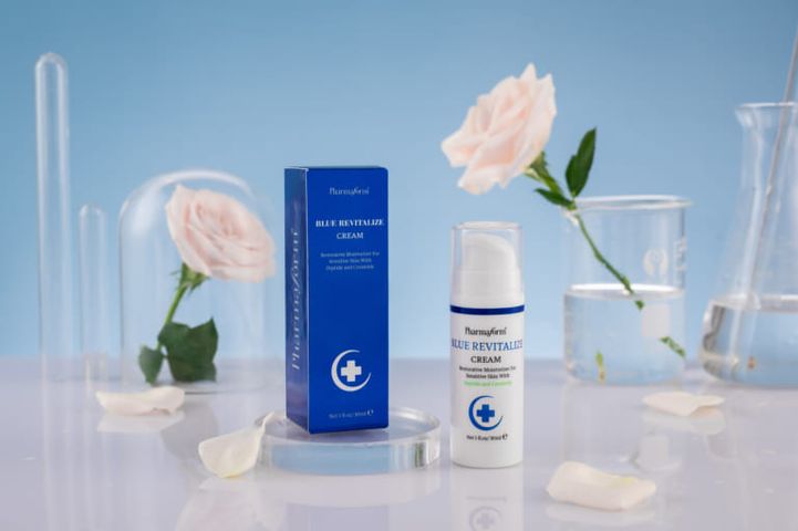 Pharmaform Blue Revitalize Kem dưỡng chuyên biệt giúp cải thiện các vấn đề lão hóa da và dưỡng da săn chắc 30ml