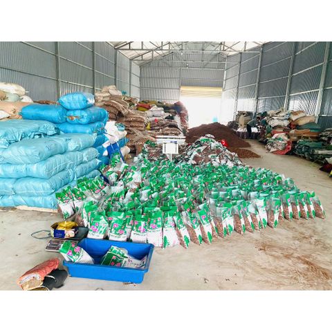 VỎ THÔNG TRỒNG LAN CHẤT LƯỢNG CAO CHO VƯỜN CÂY CẢNH (900G)