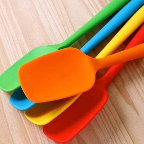 Thìa múc silicon đúc (Màu ngẫu nhiên) (TH547)