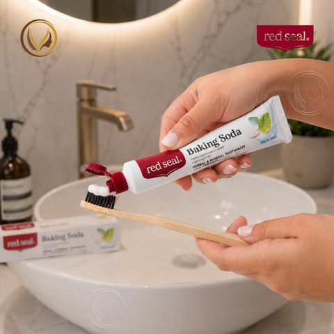 Kem đánh răng baking soda và bạc hà tươi mát Red Seal Baking Soda Toothpaste Fresh Mint 100g