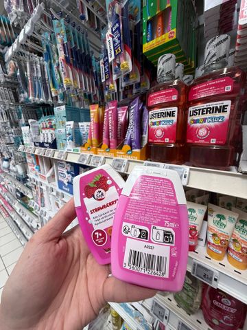 Kem đánh răng SOFT Stranberry cho bé từ 7t