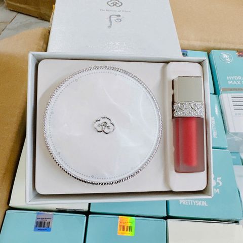 SET PHẤN NƯỚC WHOO TRẮNG MUA 1 ĐƯỢC 4 CHỐNG NẮNG SPF50+ PA+++ BÁM TỐT