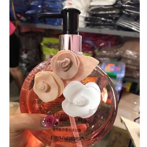 Sữa tắm hương nước hoa BBAESS Natural Eau De Pafum 400ml 760126