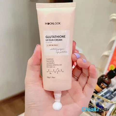 moonlook glutathione uv sun cream Review kem chống nắng có tốt không? Dùng cho da gì? Go Moments 2026
