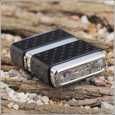 Bật Lửa Zippo 200ZP Đen Mạ Chrome Xước - Bật Lửa Chống Gió Cao Cấp Thời Trang Cho Người Yêu Thích Sành Điệu