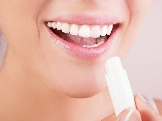 Son Dưỡng Môi Bioderma Atoderm Levres Stick Hydratant Chính Hãng Pháp - Dưỡng Ẩm Mềm Mại, Không Màu, An Toàn Cho Mọi Đối Tượng