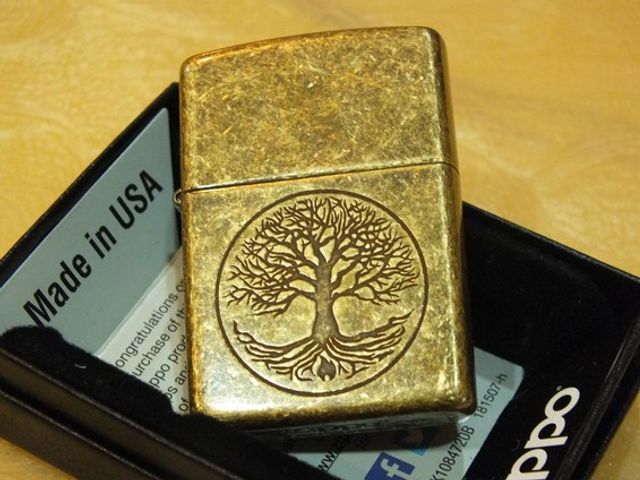 Bật Lửa Zippo 29149 Tree of Life Chính Hãng - Họa Tiết Cây Cổ Thụ Đẹp, Sành Điệu - Quà Tặng Ý Nghĩa Cho Fan Zippo