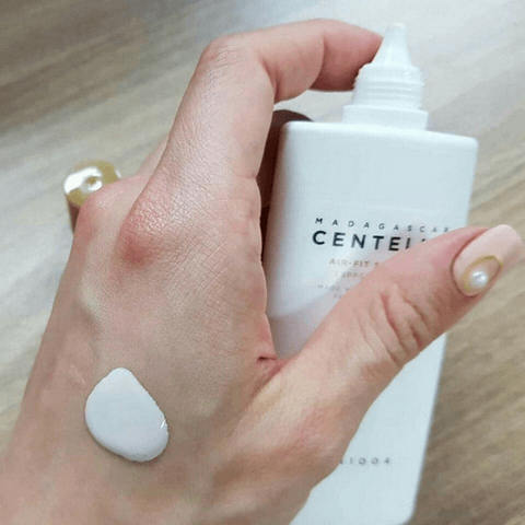 Kem Chống Nắng Skin1004 Madagascar Centella SPF50+ PA++++ - Dành Cho Da Nhạy Cảm, Dầu Mụn, Chống Nước, Làm Sáng Da